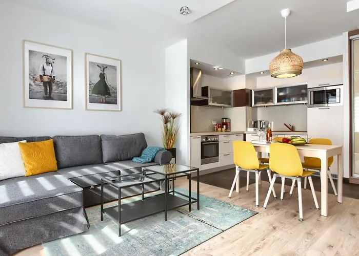 City Center Apartament Parking By Impero